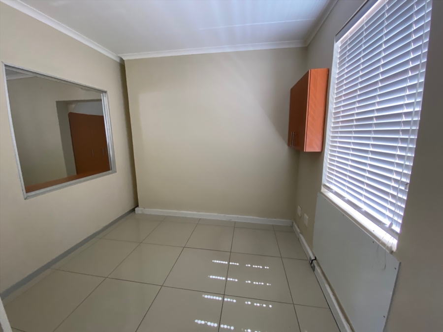 To Let commercial Property for Rent in Durbanville Western Cape